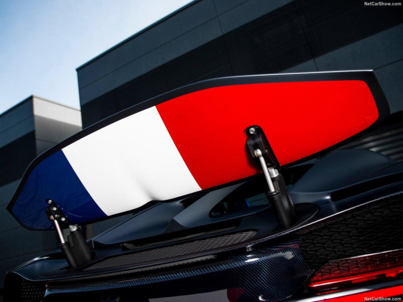 Bugatti Chiron Sport 110 Ans Bugatti бензин 2019 id-9014 Купить Bugatti Chiron Sport 110 Ans Bugatti бензин 2019 id-9014 в Киеве, Фото №7