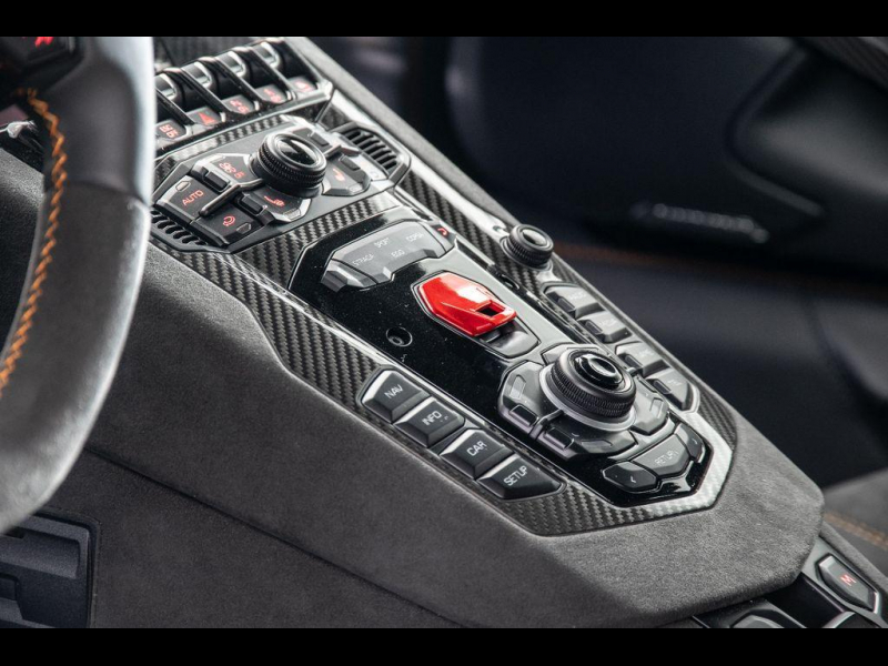 Lamborghini Aventador 780-4 Ultimae Roadster бензин 2024 id-9013 Купить Lamborghini Aventador 780-4 Ultimae Roadster бензин 2024 id-9013 в Киеве, Фото №5