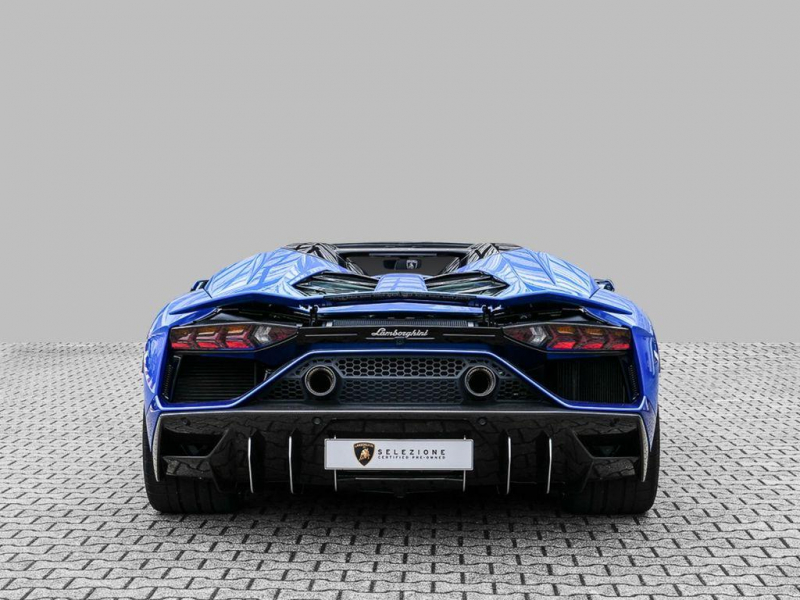 Lamborghini Aventador 780-4 Ultimae Roadster бензин 2024 id-9012 Купить Lamborghini Aventador 780-4 Ultimae Roadster бензин 2024 id-9012 в Киеве, Фото №3