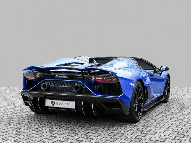 Lamborghini Aventador 780-4 Ultimae Roadster бензин 2024 id-9012 Купить Lamborghini Aventador 780-4 Ultimae Roadster бензин 2024 id-9012 в Киеве, Фото №4