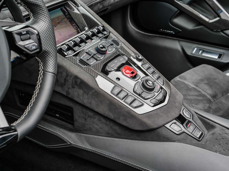 Lamborghini Aventador 780-4 Ultimae Roadster бензин 2024 id-9012 Купить Lamborghini Aventador 780-4 Ultimae Roadster бензин 2024 id-9012 в Киеве, Фото №6