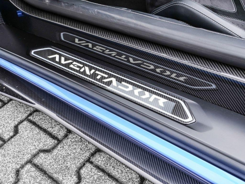 Lamborghini Aventador 780-4 Ultimae Roadster бензин 2024 id-9012 Купить Lamborghini Aventador 780-4 Ultimae Roadster бензин 2024 id-9012 в Киеве, Фото №15