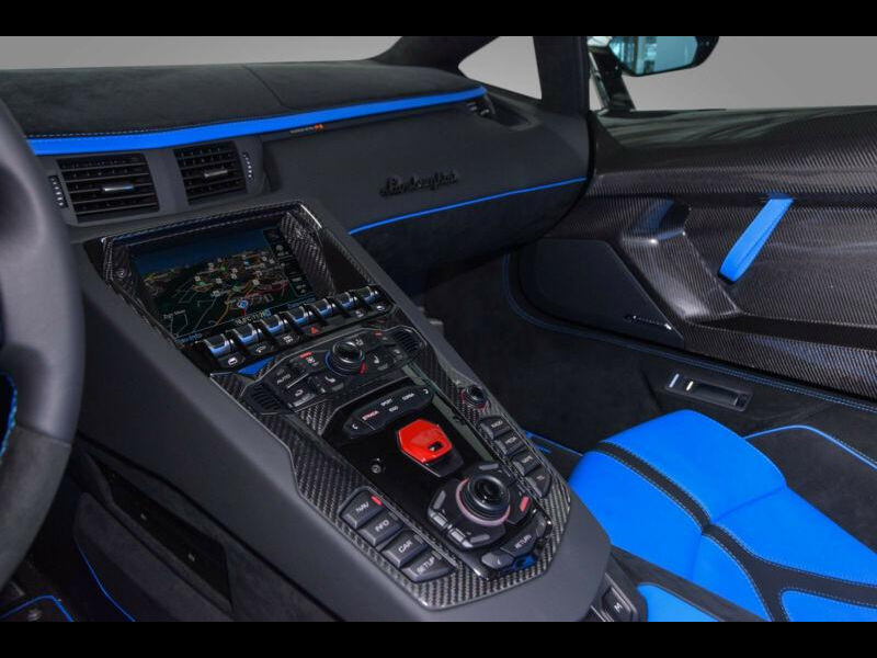 Lamborghini Aventador SVJ бензин 2023 id-9011 Купить Lamborghini Aventador SVJ бензин 2023 id-9011 в Киеве, Фото №3