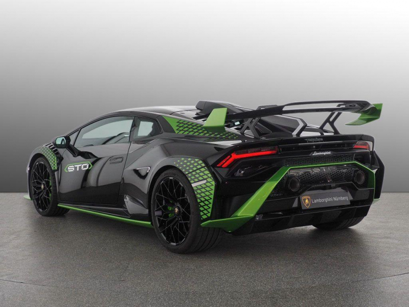 Lamborghini Huracan STO бензин 2024 id-8955 Купить Lamborghini Huracan STO бензин 2024 id-8955 в Киеве, Фото №2