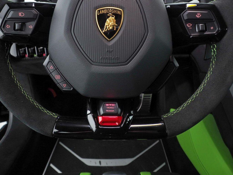 Lamborghini Huracan STO бензин 2024 id-8955 Купить Lamborghini Huracan STO бензин 2024 id-8955 в Киеве, Фото №13