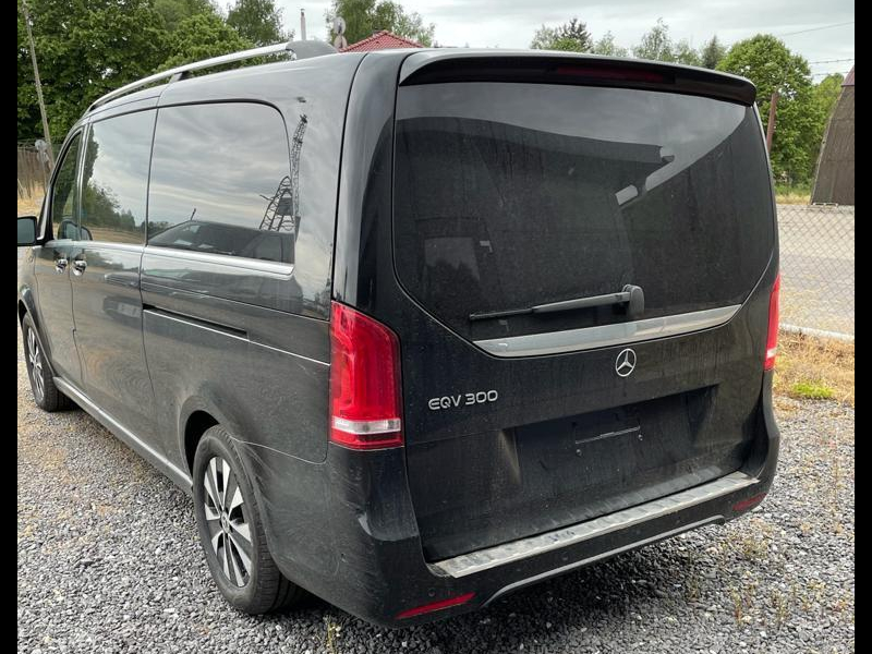 Mercedes-Benz EQV Extralong электро 2023 id-8931 Купить Mercedes-Benz EQV Extralong электро 2023 id-8931 в Киеве, Фото №4