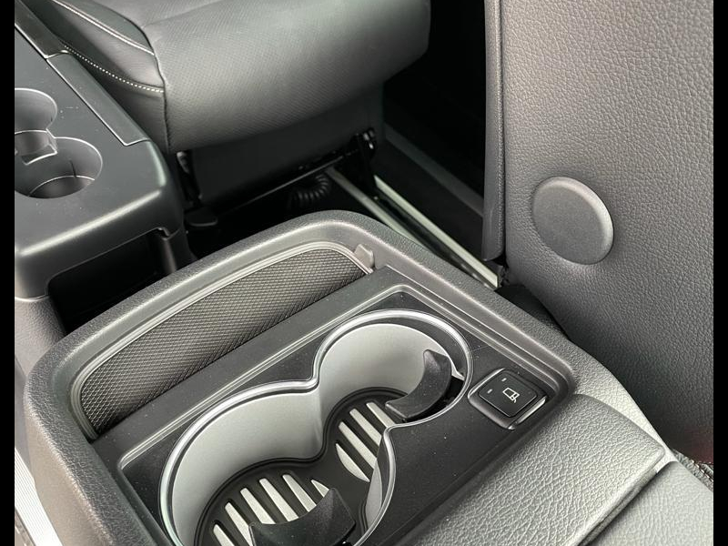 Mercedes-Benz EQV Extralong электро 2023 id-8931 Купить Mercedes-Benz EQV Extralong электро 2023 id-8931 в Киеве, Фото №9