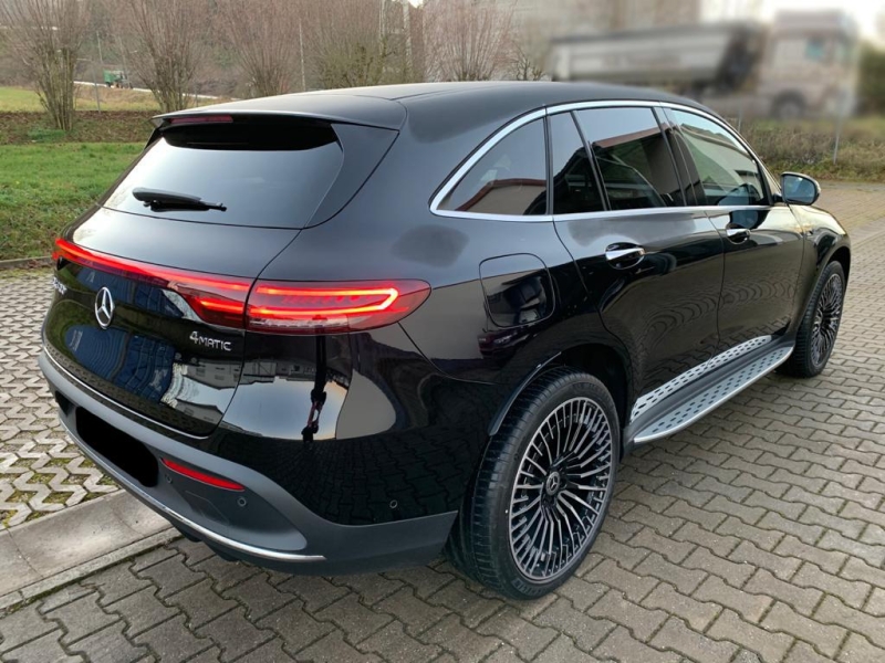 Купить Mercedes-Benz EQC 400 4matic электро 2026 id-8909 в Киеве, Фото №8