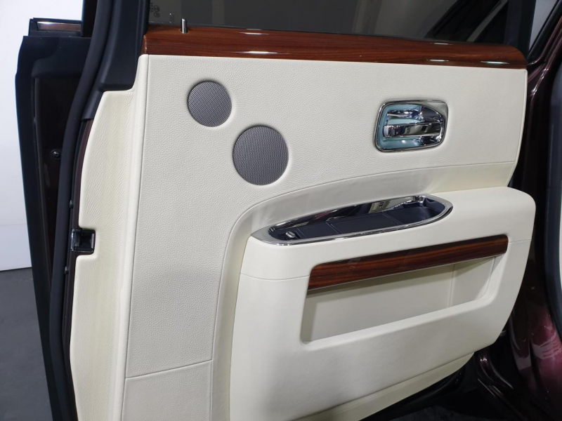 Купить Rolls-Royce Ghost бензин 2010 id-8826 в Киеве, Фото №10