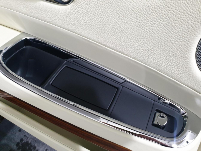 Купить Rolls-Royce Ghost бензин 2010 id-8826 в Киеве, Фото №25