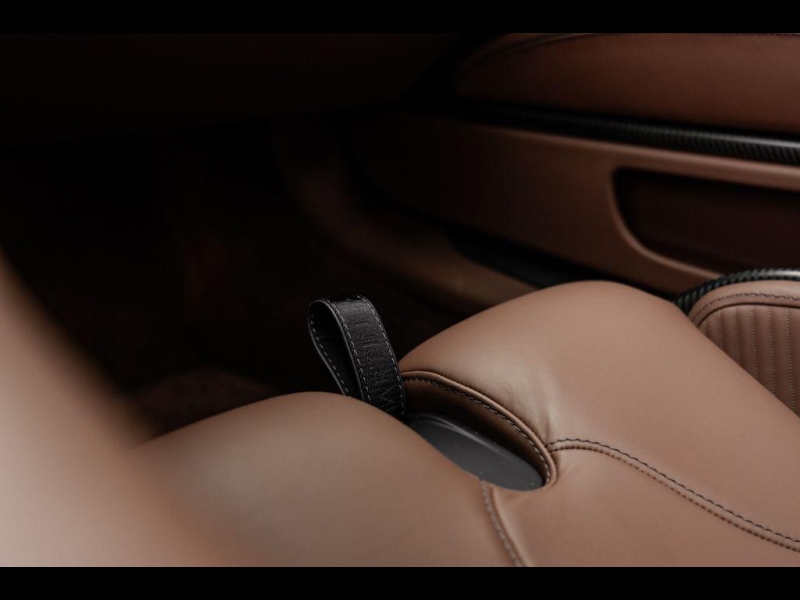 Купить Aston-Martin DBS 770 Ultimate бензин 2025 id-8763 в Киеве, Фото №7