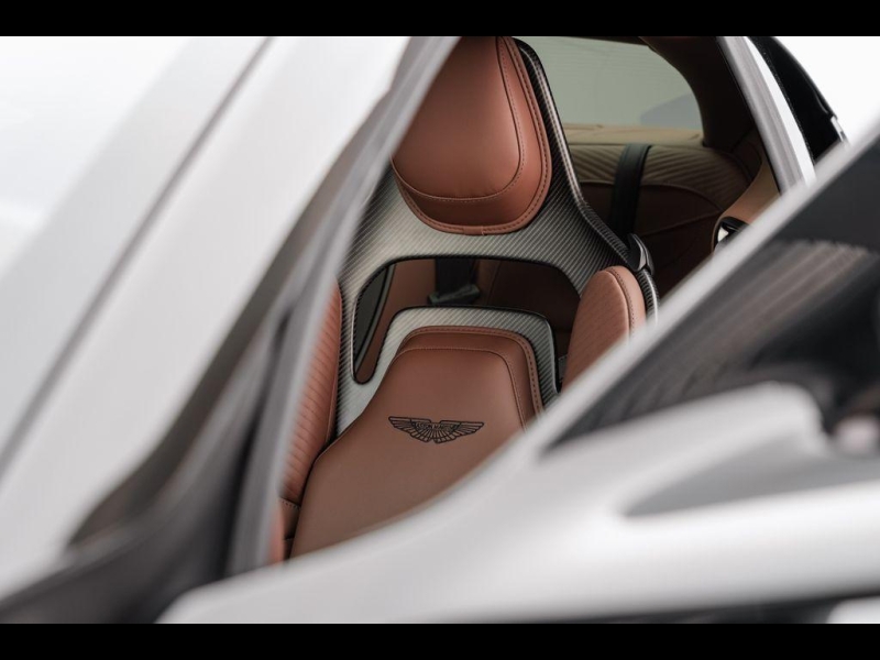 Купить Aston-Martin DBS 770 Ultimate бензин 2026 id-8763 в Киеве, Фото №16