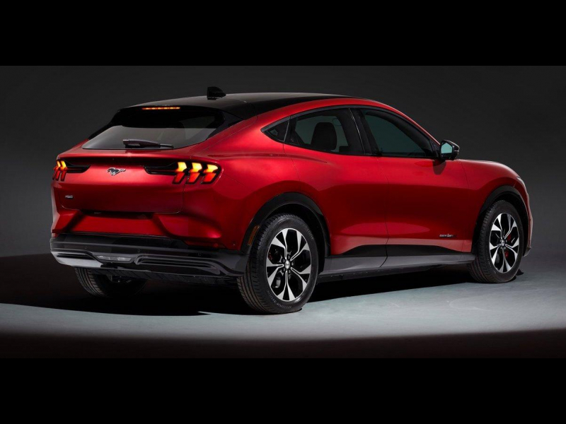 Купить Ford Mustang Mach-E электро 2022 id-8757 в Киеве, Фото №2