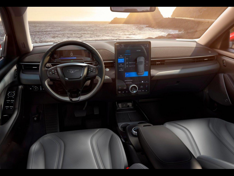 Купить Ford Mustang Mach-E электро 2022 id-8757 в Киеве, Фото №5