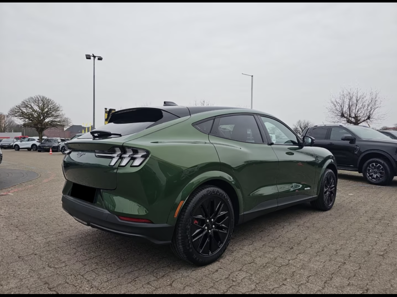 Купить Ford Mustang Mach-E электро 2026 id-8757 в Киеве, Фото №2