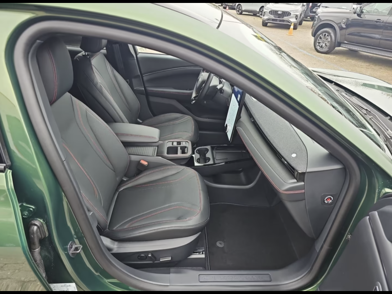 Купить Ford Mustang Mach-E электро 2026 id-8757 в Киеве, Фото №6
