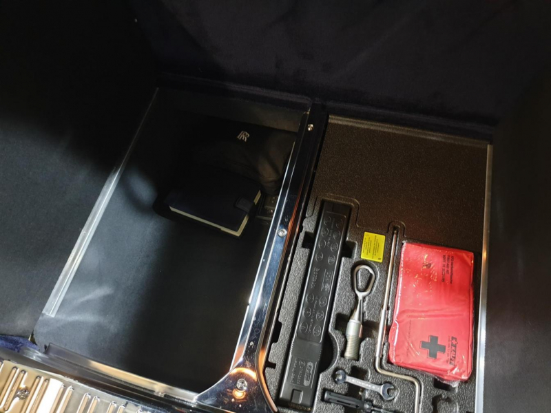 Rolls-Royce Phantom Extended Wheelbase бензин 2013 id-8557 Купить Rolls-Royce Phantom Extended Wheelbase бензин 2013 id-8557 в Киеве, Фото №28