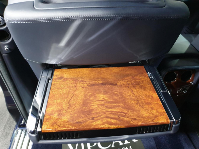 Rolls-Royce Phantom Extended Wheelbase бензин 2013 id-8557 Купить Rolls-Royce Phantom Extended Wheelbase бензин 2013 id-8557 в Киеве, Фото №49