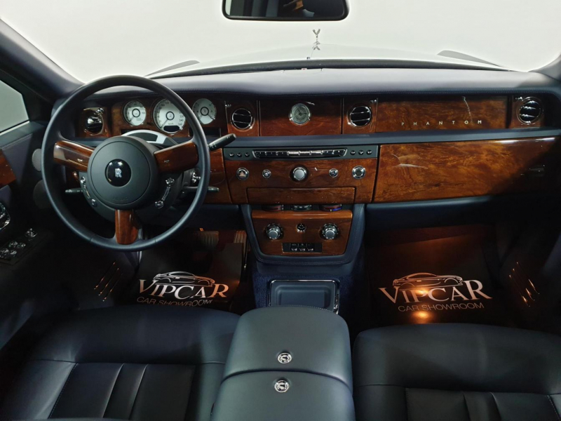 Rolls-Royce Phantom Extended Wheelbase бензин 2013 id-8557 Купить Rolls-Royce Phantom Extended Wheelbase бензин 2013 id-8557 в Киеве, Фото №60