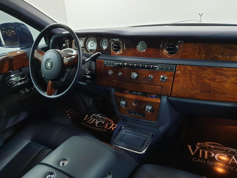 Rolls-Royce Phantom Extended Wheelbase бензин 2013 id-8557 Купить Rolls-Royce Phantom Extended Wheelbase бензин 2013 id-8557 в Киеве, Фото №62