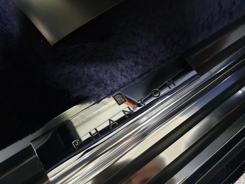 Rolls-Royce Phantom Extended Wheelbase бензин 2013 id-8557 Купить Rolls-Royce Phantom Extended Wheelbase бензин 2013 id-8557 в Киеве, Фото №64