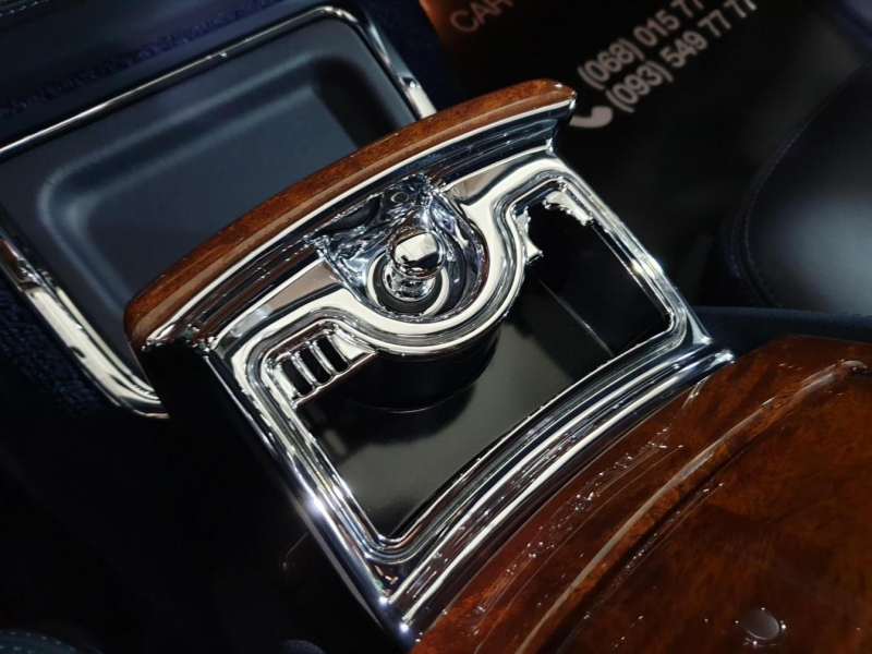 Rolls-Royce Phantom Extended Wheelbase бензин 2013 id-8557 Купить Rolls-Royce Phantom Extended Wheelbase бензин 2013 id-8557 в Киеве, Фото №80