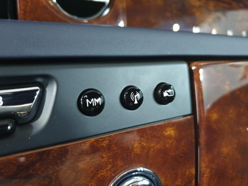 Rolls-Royce Phantom Extended Wheelbase бензин 2013 id-8557 Купить Rolls-Royce Phantom Extended Wheelbase бензин 2013 id-8557 в Киеве, Фото №90