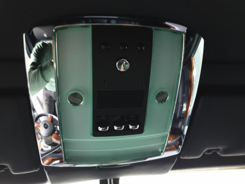 Rolls-Royce Phantom Extended Wheelbase бензин 2013 id-8557 Купить Rolls-Royce Phantom Extended Wheelbase бензин 2013 id-8557 в Киеве, Фото №93