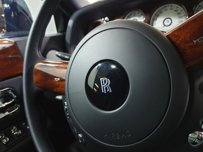 Rolls-Royce Phantom Extended Wheelbase бензин 2013 id-8557 Купить Rolls-Royce Phantom Extended Wheelbase бензин 2013 id-8557 в Киеве, Фото №108