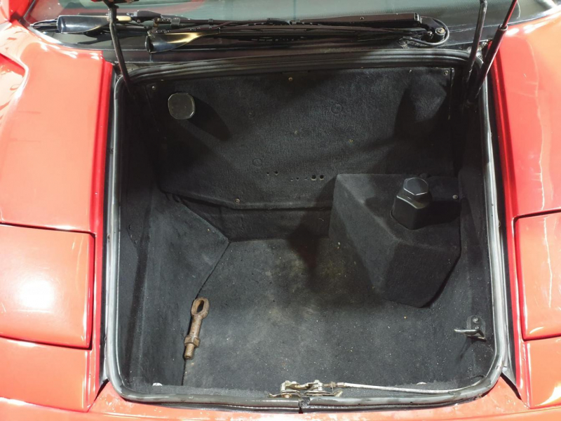 Lamborghini Diablo V12 бензин 1992 id-8416 Купить Lamborghini Diablo V12 бензин 1992 id-8416 в Киеве, Фото №14