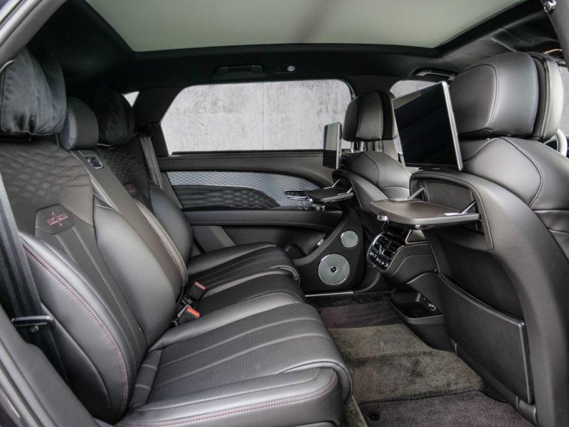 Bentley Bentayga EWB Azure First Edition бензин 2024 id-7932 Купить Bentley Bentayga EWB Azure First Edition бензин 2024 id-7932 в Киеве, Фото №9