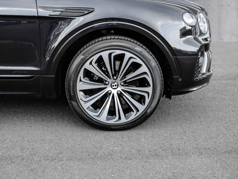 Bentley Bentayga EWB Azure First Edition бензин 2024 id-7932 Купить Bentley Bentayga EWB Azure First Edition бензин 2024 id-7932 в Киеве, Фото №21