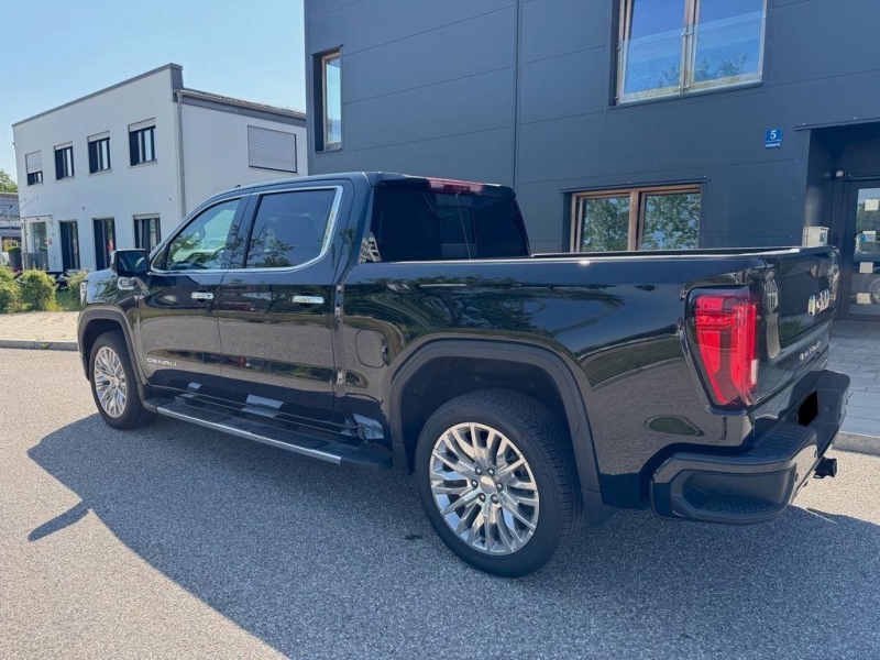 Купить GMC Sierra Denali дизель 2025 id-7326 в Киеве, Фото №1