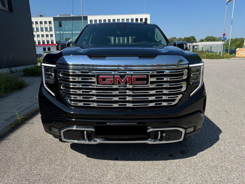 Купить GMC Sierra Denali дизель 2026 id-7326 в Киеве, Фото №3
