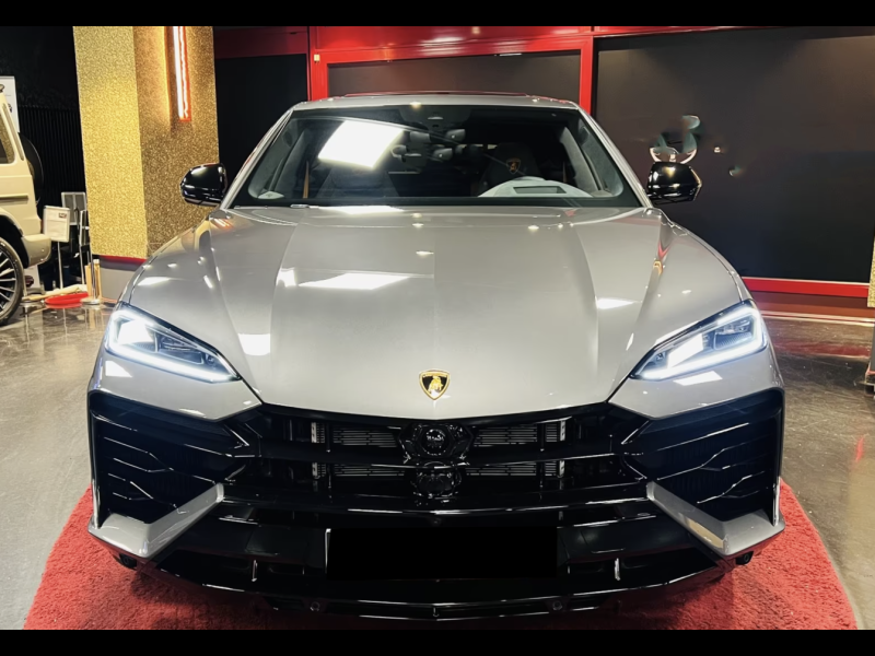 Lamborghini Urus SE гибрид 2025 id-7270 Купить Lamborghini Urus SE гибрид 2025 id-7270 в Киеве, Фото №1