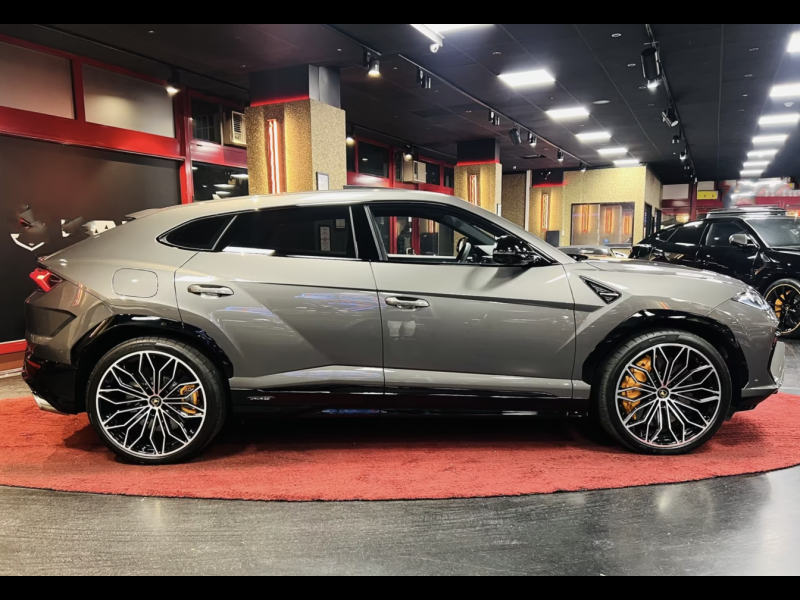 Купить Lamborghini Urus SE гибрид 2025 id-7270 в Киеве, Фото №2