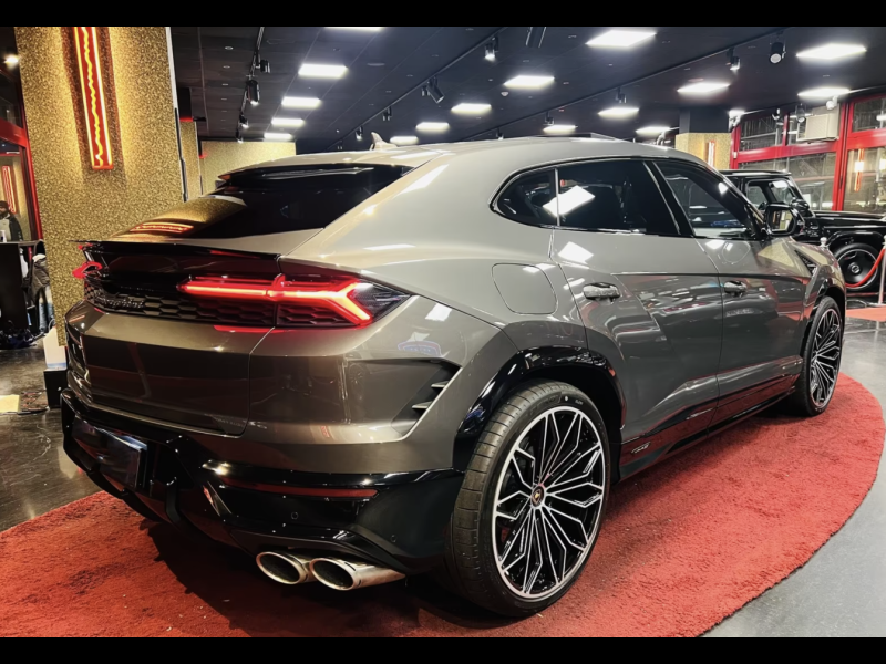Купить Lamborghini Urus SE гибрид 2025 id-7270 в Киеве, Фото №3