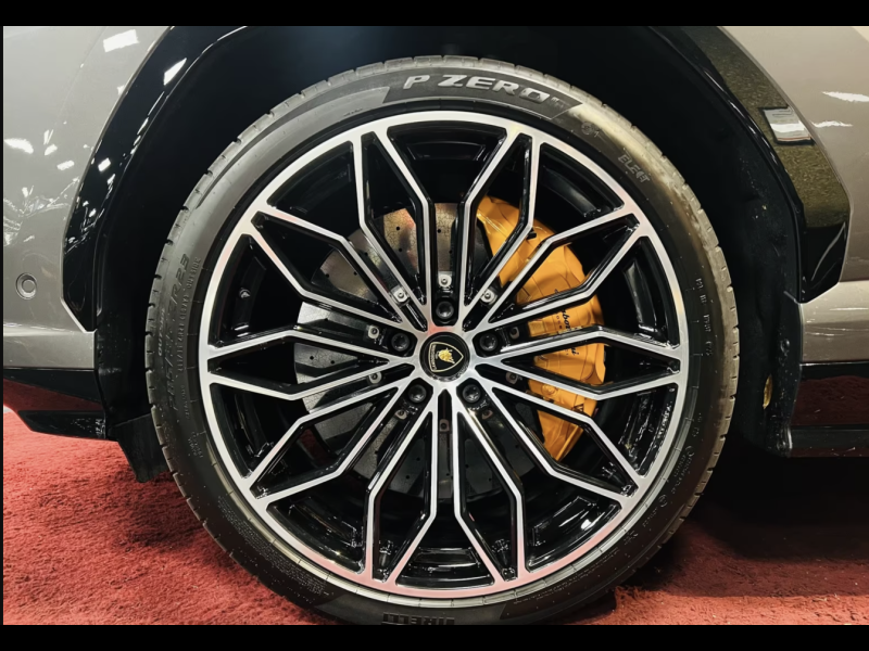 Купить Lamborghini Urus SE гибрид 2025 id-7270 в Киеве, Фото №14