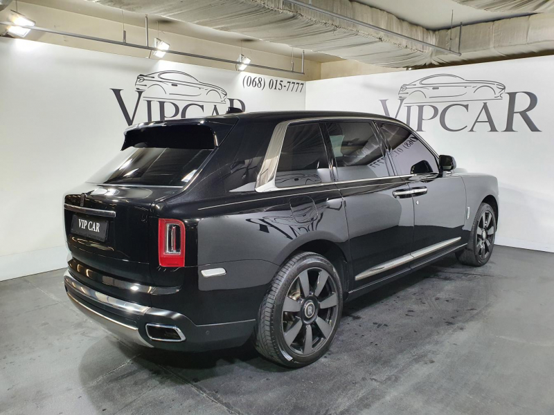 Rolls-Royce Cullinan бензин 2023 id-7264 Купить Rolls-Royce Cullinan бензин 2023 id-7264 в Киеве, Фото №18