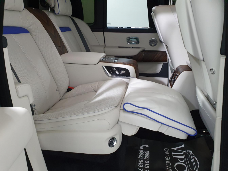 Rolls-Royce Cullinan бензин 2023 id-7264 Купить Rolls-Royce Cullinan бензин 2023 id-7264 в Киеве, Фото №31