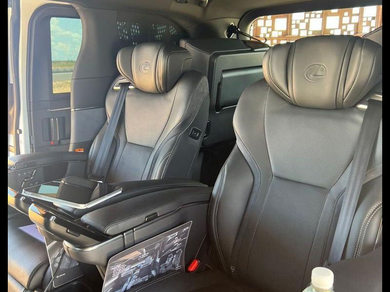 Lexus LM 350h AWD гибрид 2024 id-6992 Купить Lexus LM 350h AWD гибрид 2024 id-6992 в Киеве, Фото №4