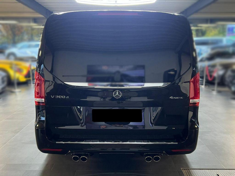 Купить Mercedes-Benz V 300D Extralong 4matic VIP SEATS дизель 2024 id-6914 в Киеве, Фото №2