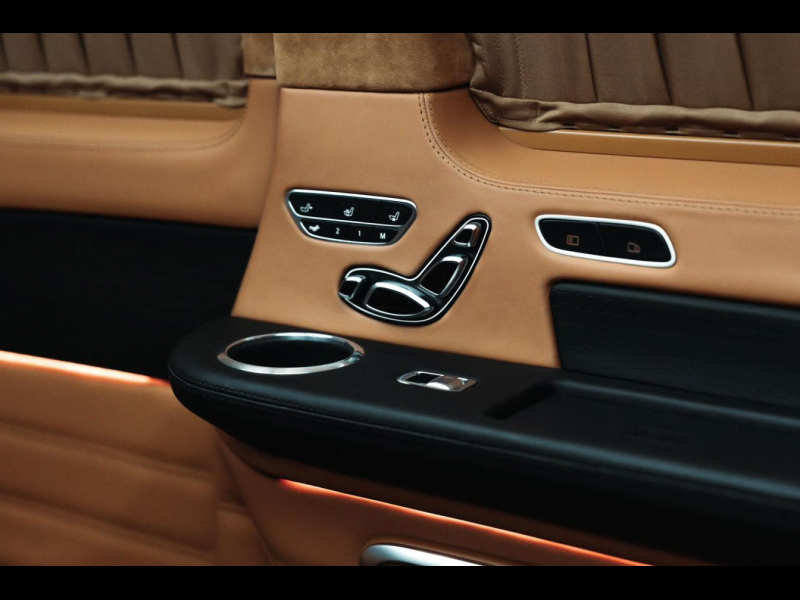 Купить Mercedes-Benz V 300D Extralong 4matic VIP SEATS дизель 2024 id-6914 в Киеве, Фото №4