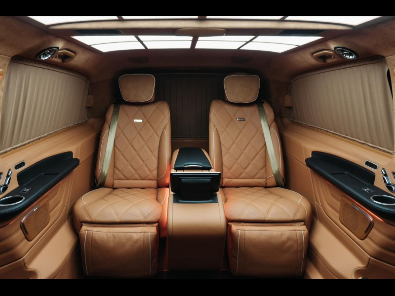 Купить Mercedes-Benz V 300D Extralong 4matic VIP SEATS дизель 2024 id-6914 в Киеве, Фото №8