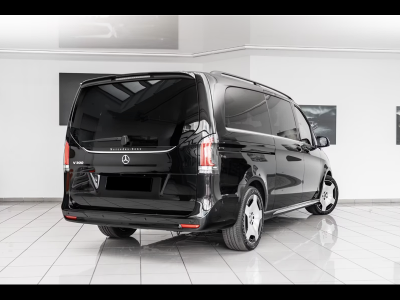 Купить Mercedes-Benz V 300D Extralong 4matic VIP SEATS дизель 2025 id-6914 в Киеве, Фото №2