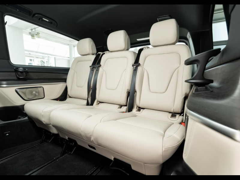 Купить Mercedes-Benz V 300D Extralong 4matic VIP SEATS дизель 2025 id-6914 в Киеве, Фото №8