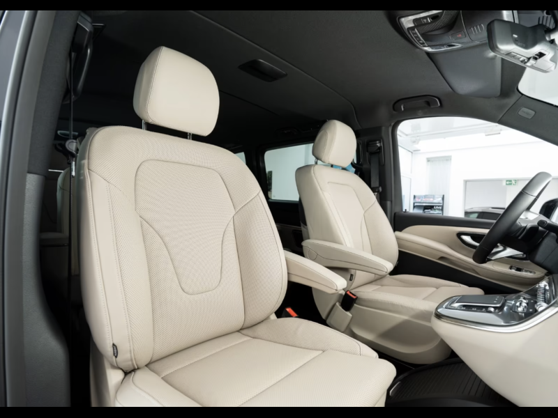 Купить Mercedes-Benz V 300D Extralong 4matic VIP SEATS дизель 2026 id-6914 в Киеве, Фото №7