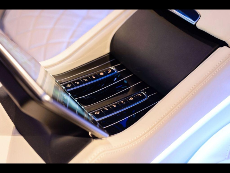 Mercedes-Benz V 300D Extralong 4matic VIP SEATS дизель 2025 id-6913 Купить Mercedes-Benz V 300D Extralong 4matic VIP SEATS дизель 2025 id-6913 в Киеве, Фото №9