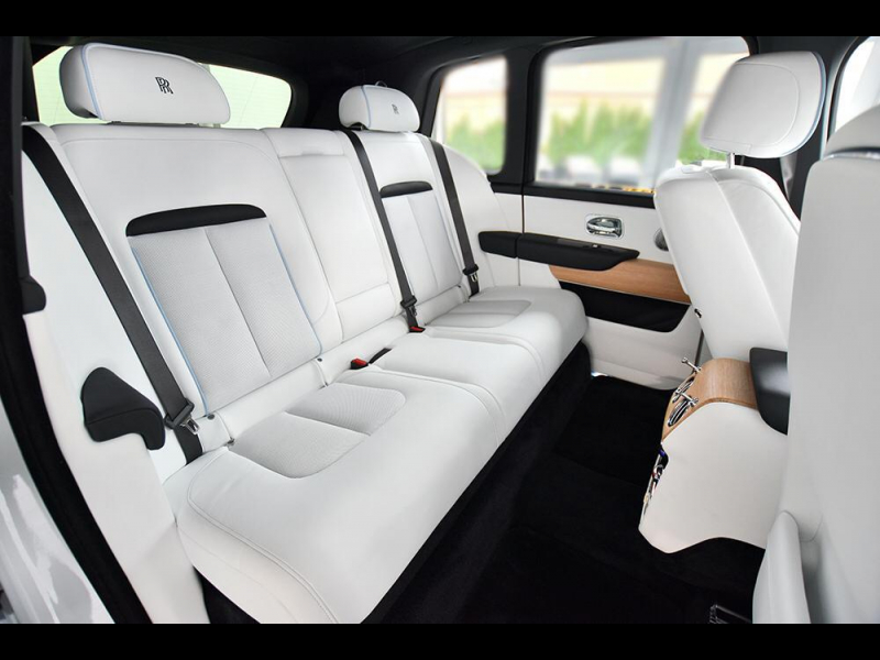 Rolls-Royce Cullinan бензин 2024 id-6903 Купить Rolls-Royce Cullinan бензин 2024 id-6903 в Киеве, Фото №10