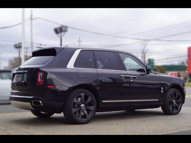 Rolls-Royce Cullinan бензин 2024 id-6817 Купить Rolls-Royce Cullinan бензин 2024 id-6817 в Киеве, Фото №7